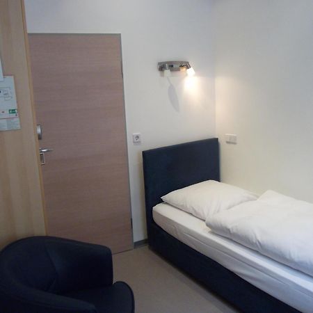 Hotel Alt - Tegel Берлин Номер фото
